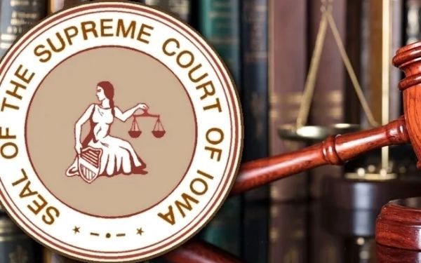 Former Iowa public defender admits stealing hundreds of items, blames low pay