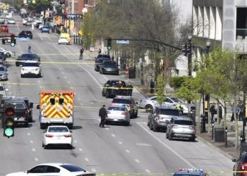 Kentucky Governor Weighs State Police Patrols on Louisville Interstates