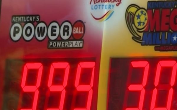 Iowa Woman Dies After Fall at Glacier National Park