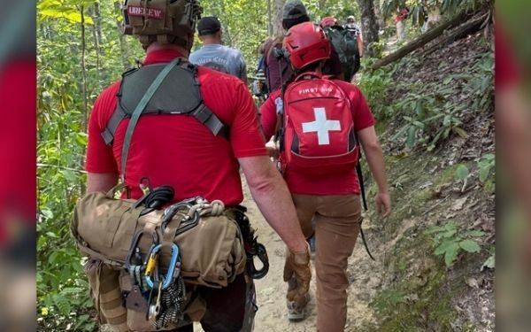 One Hiker Dies After Falling in Kentucky