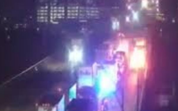 Overturned Vehicle Triggers Major Traffic Delays on I-40 Hernando DeSoto Bridge