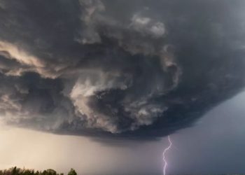 Thunderstorms with Pea-Sized Hail Hit Madison & Jackson Counties — Gusts Up to 40 MPH